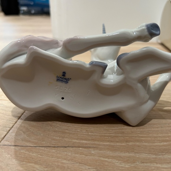 LLADRO #5826 - Picture 3 of 3